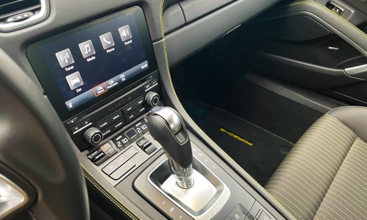 [Auto+ / João Brigato]