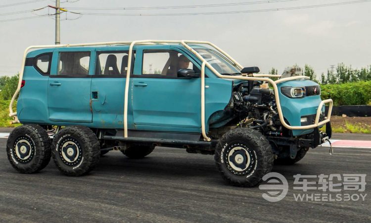 Wuling Mini EV Monstro [Wheels Boys]