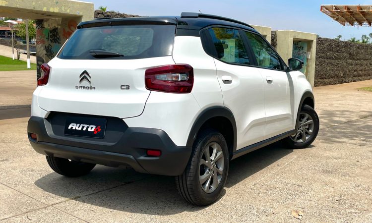 Citroën C3 Feel [Auto+ / João Brigato]