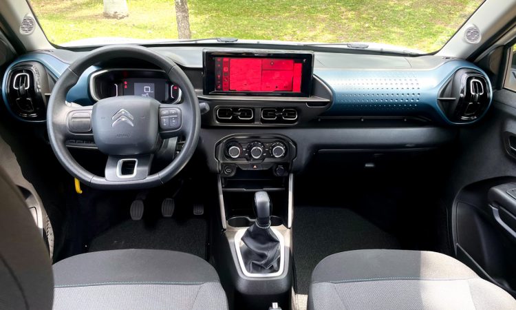 Citroën C3 Feel [Auto+ / João Brigato]