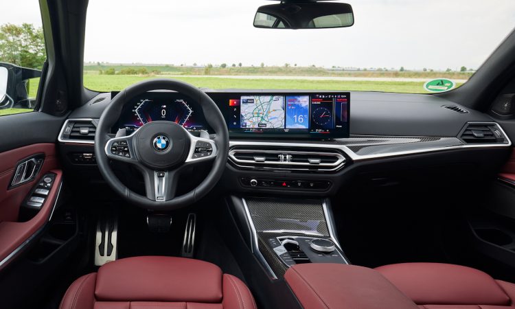 BMW Série 3 2023 [divulgação]