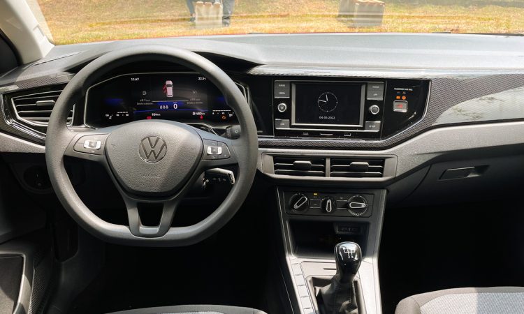 Volkswagen Polo TSI manual [Auto+ / João Brigato]
