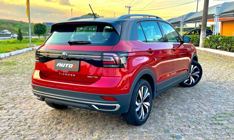 Volkswagen T-Cross Highline [Auto+ / João Brigato]