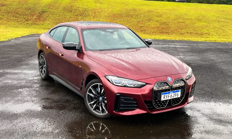 BMW i4 M50 [Auto+ / João Brigato]