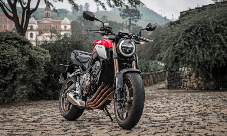 Honda CB 650R 2023 [divulgação]