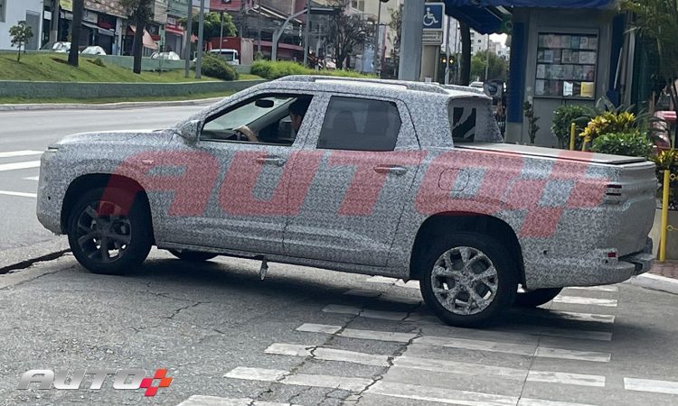 Chevrolet Montana 2023 [Auto+ / João Brigato]