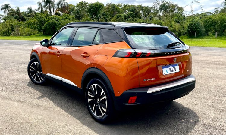 Peugeot e-2008 [Auto+ / João Brigato]