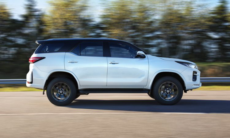 Toyota SW4 GR-Sport [divulgação]