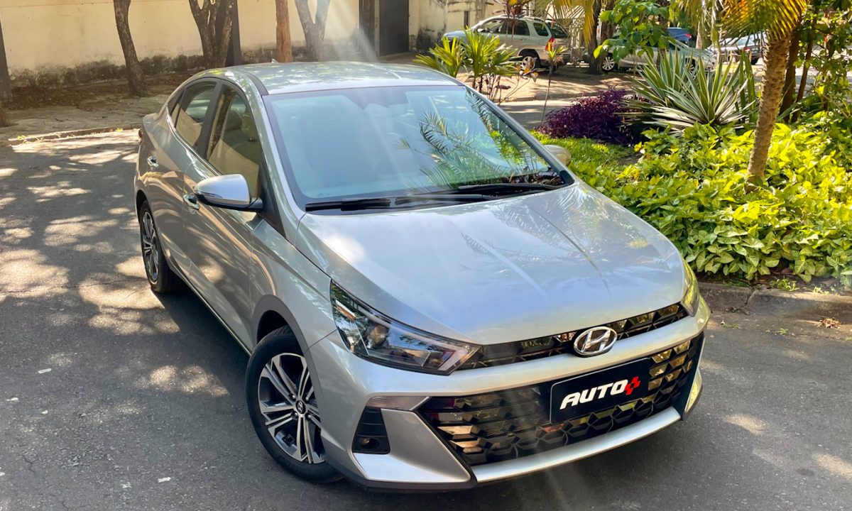 Hyundai HB20S Platinum Plus [Auto+ / João Brigato]