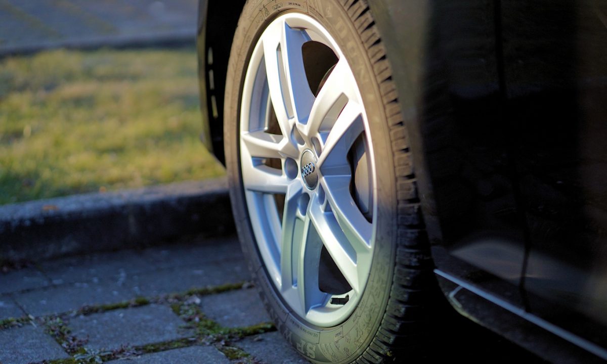 Pneus ajudam a economizar combustível [pixabay]