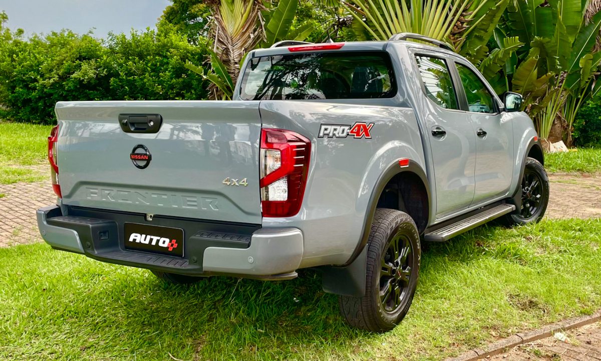 Nissan Frontier Pro4X [Auto+ / João Brigato]