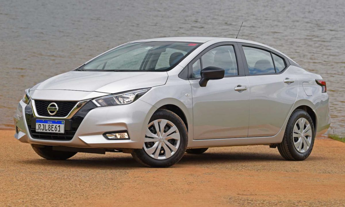 Nissan Versa Sense [divulgação]