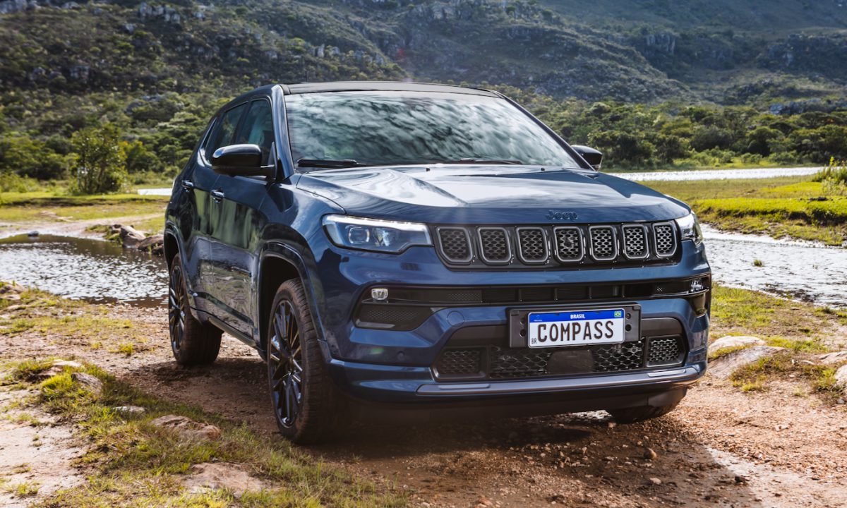 Jeep Compass 4XE [divulgação]