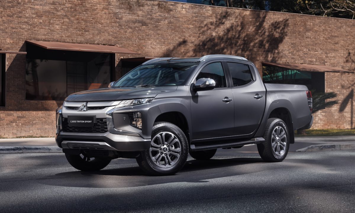 Mitsubishi L200 Triton Sport HPE-S [divulgação]