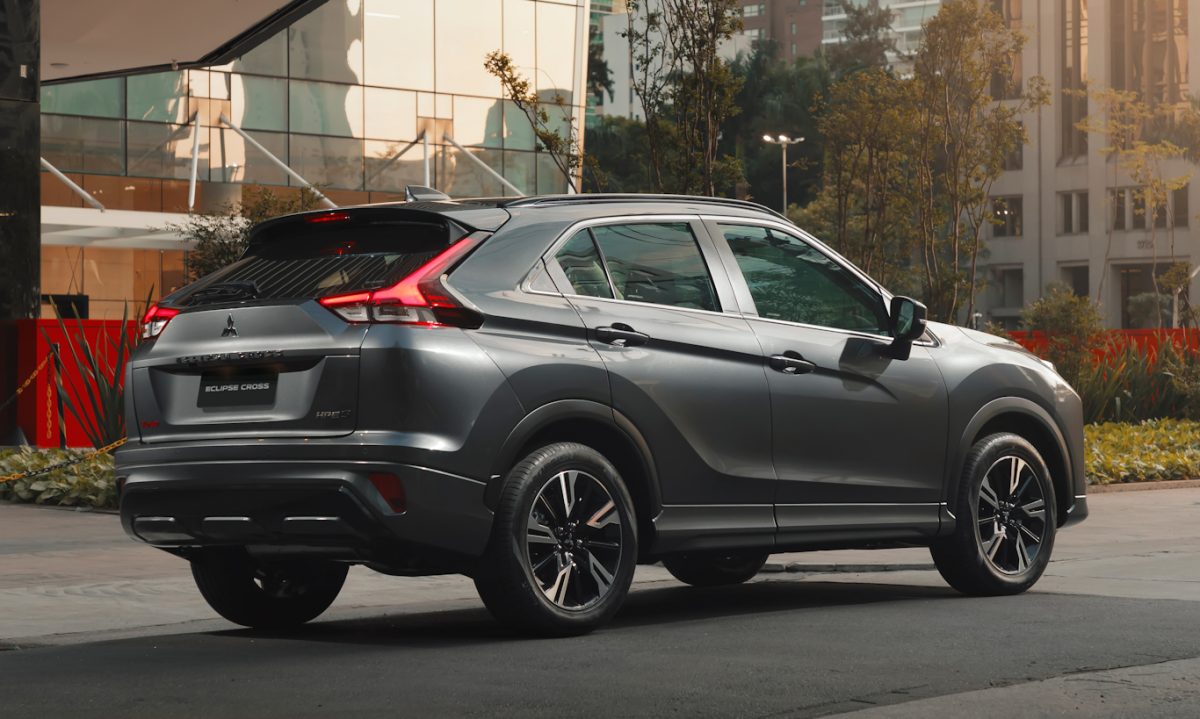Mitsubishi Eclipse Cross HPE-S [divulgação]