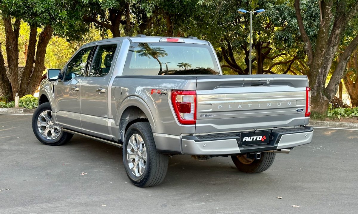 Ford F-150 Platinum [Auto+ / João Brigato]