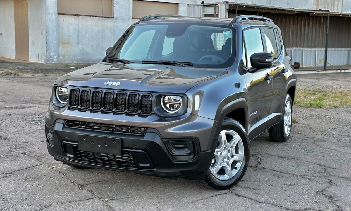 Jeep Renegade sem nome [Auto+ / João Brigato