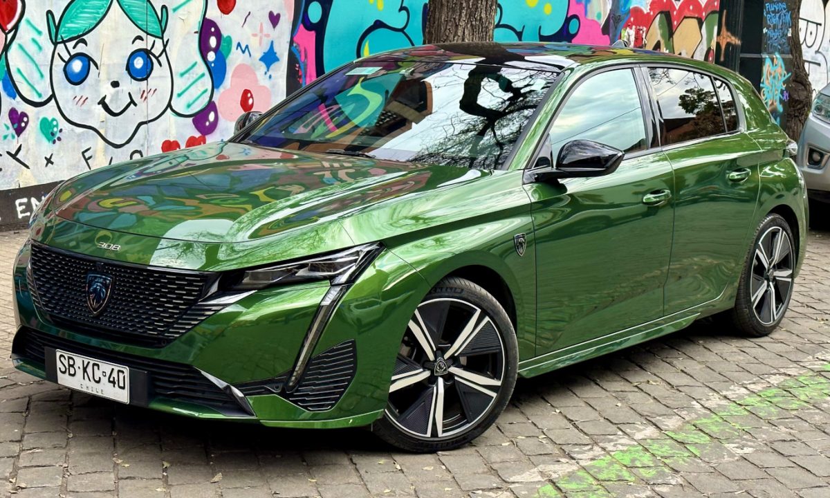 Peugeot 308 [João Brigato/Auto+]