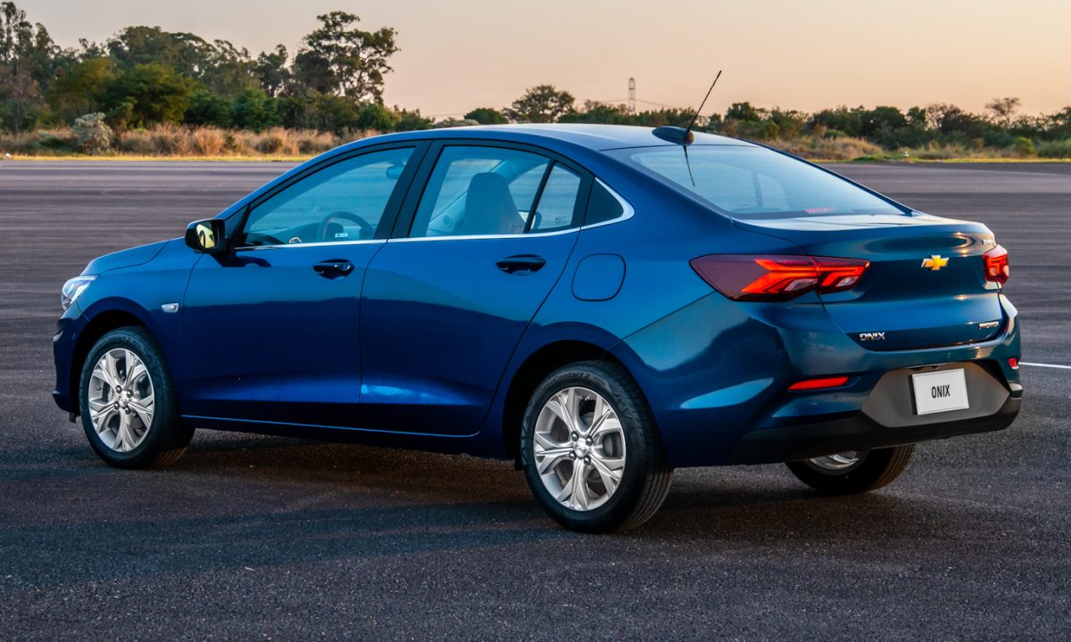 Chevrolet Onix Plus [divulgação]