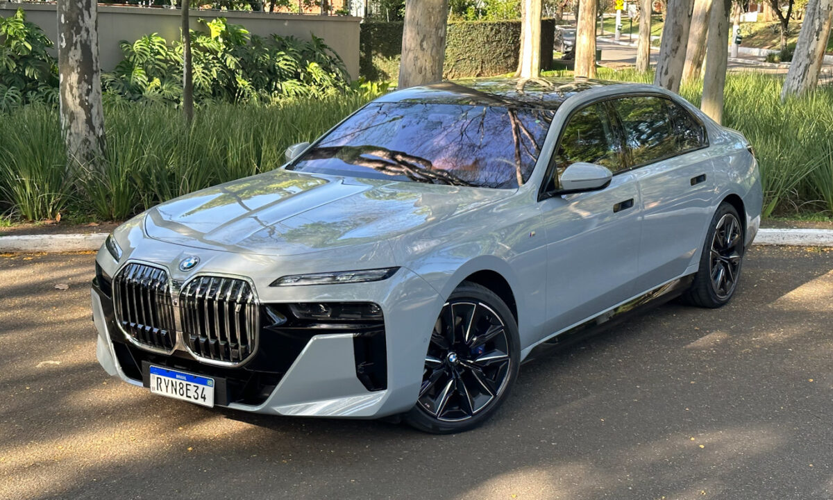 BMW i7 [Auto+ / João Brigato]