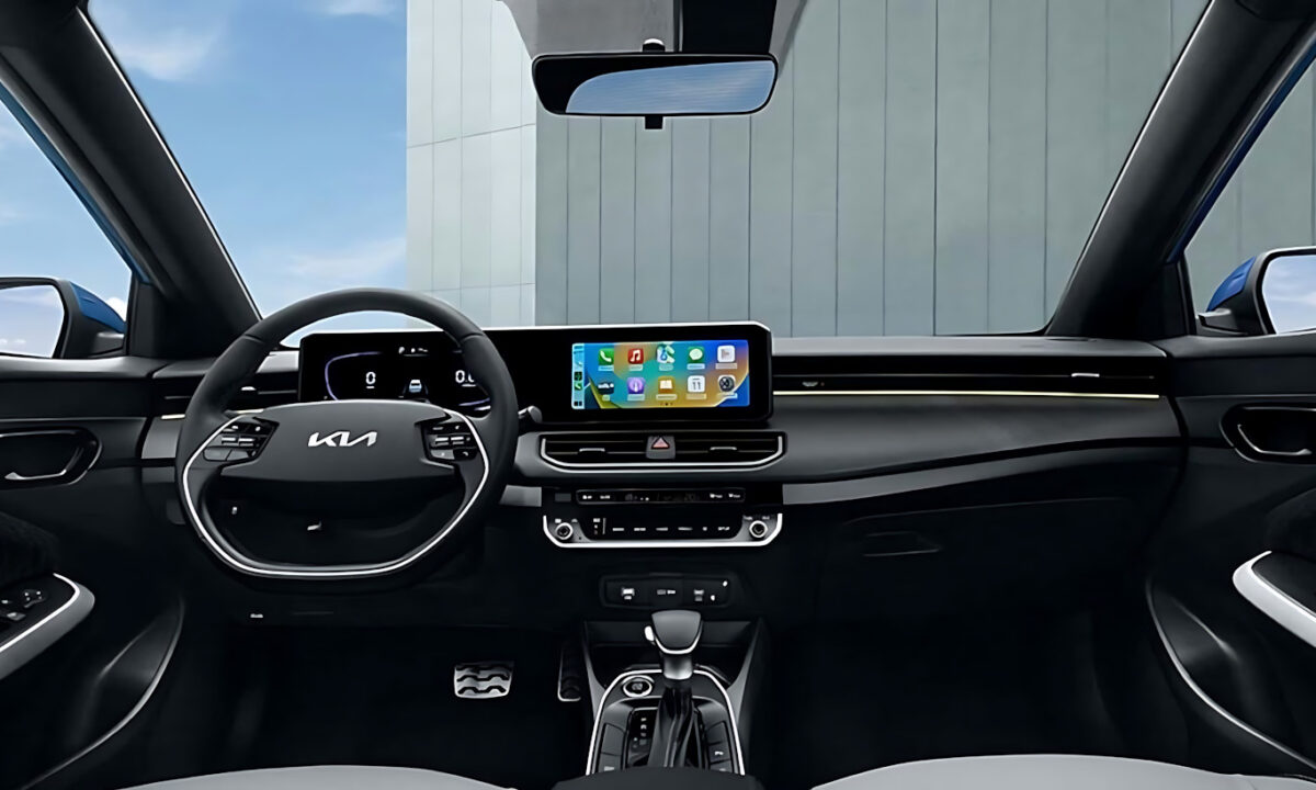 Novo Kia K3 hatch [divulgação]