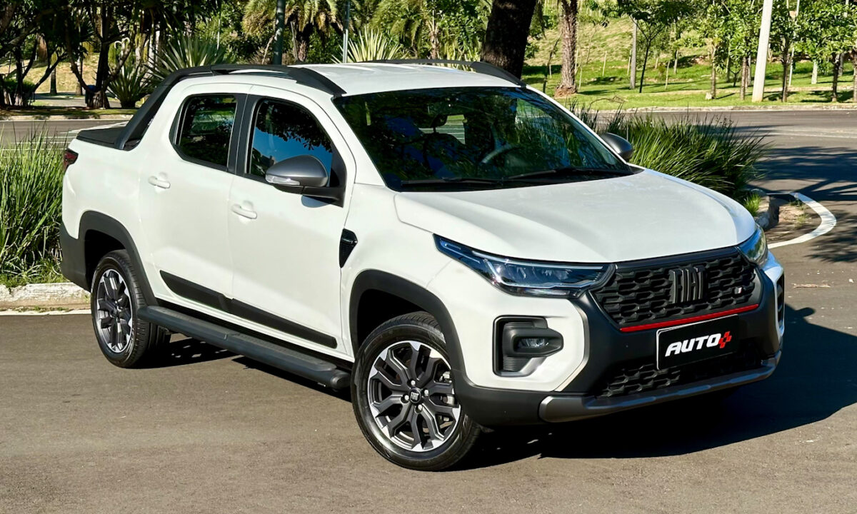 Fiat Strada Ultra turbo [Auto+ / João Brigato