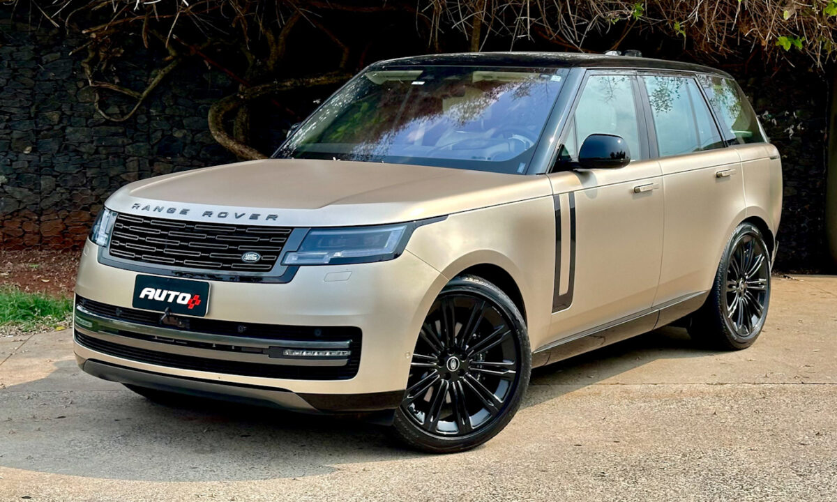 Land Rover Range Rover First Edition [Auto+ / João Brigato]