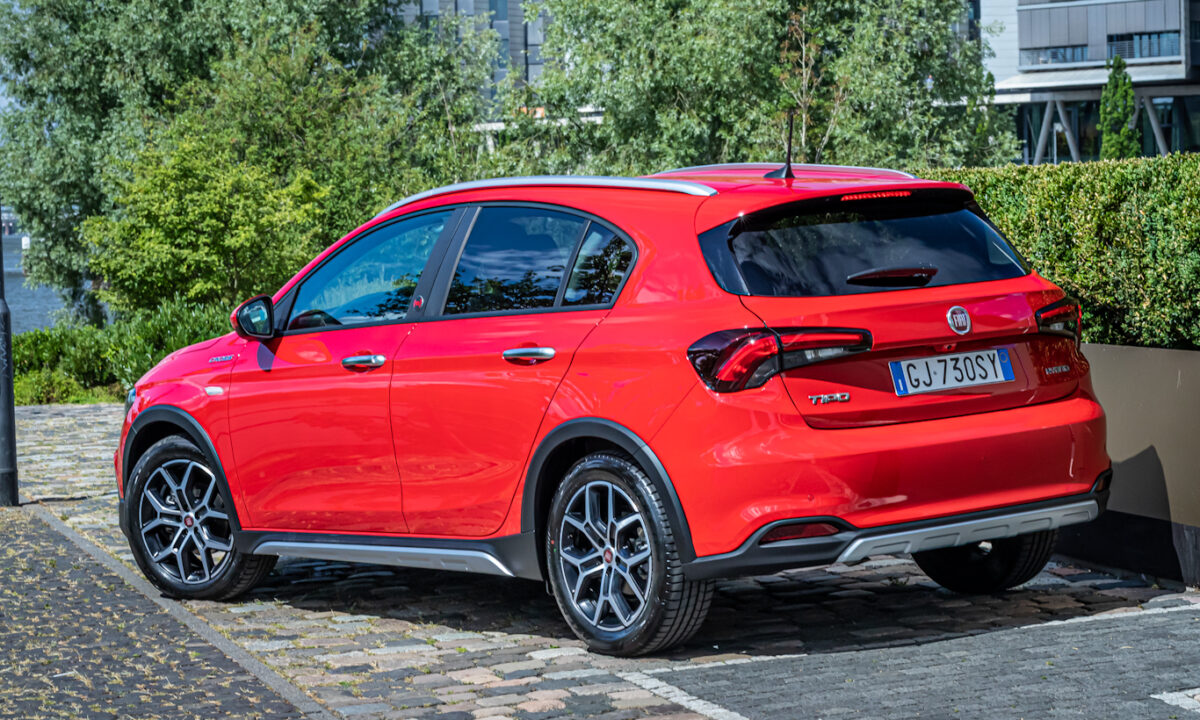 Fiat Tipo Cross [divulgação