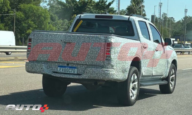 Flagra Chevrolet S10 2025 [Auto+ / Bruno Gruli]
