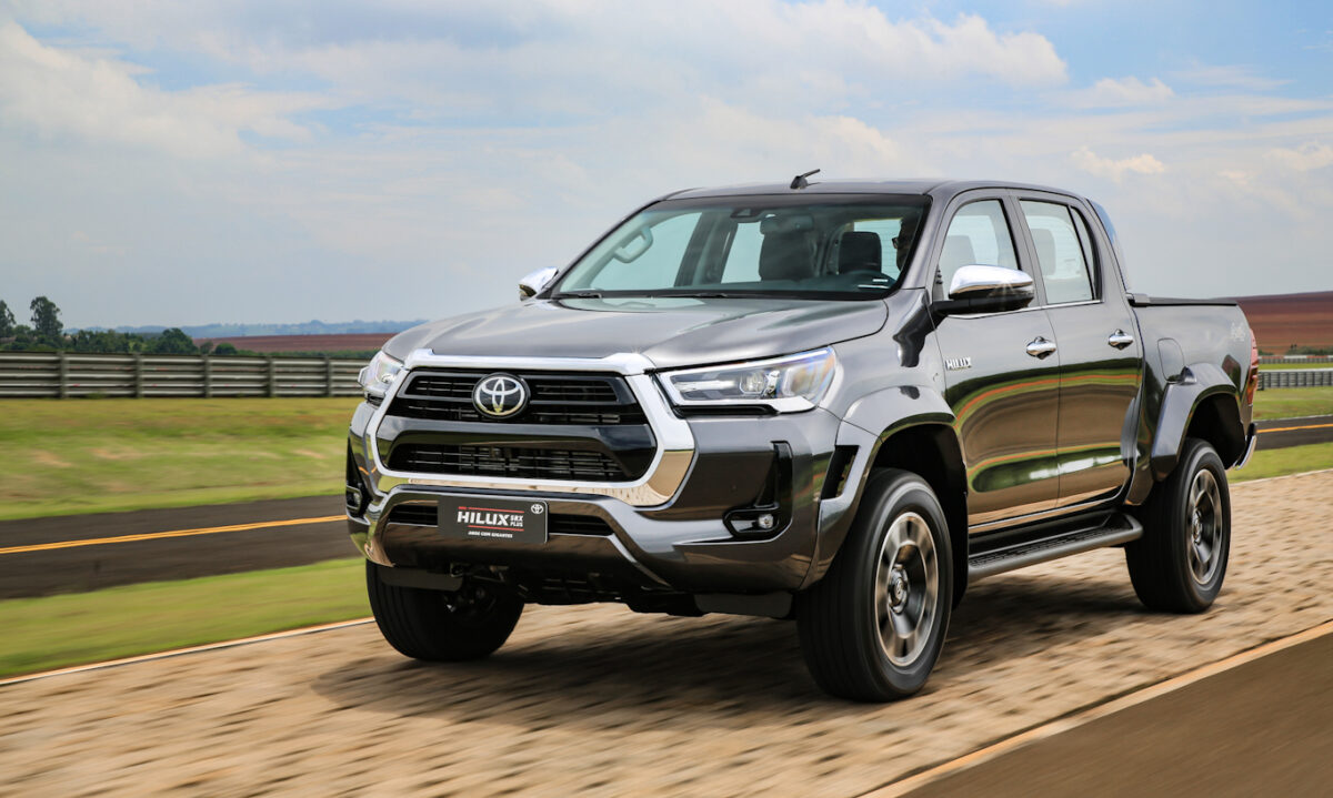 Toyota Hilux SRX Plus [divulgação]