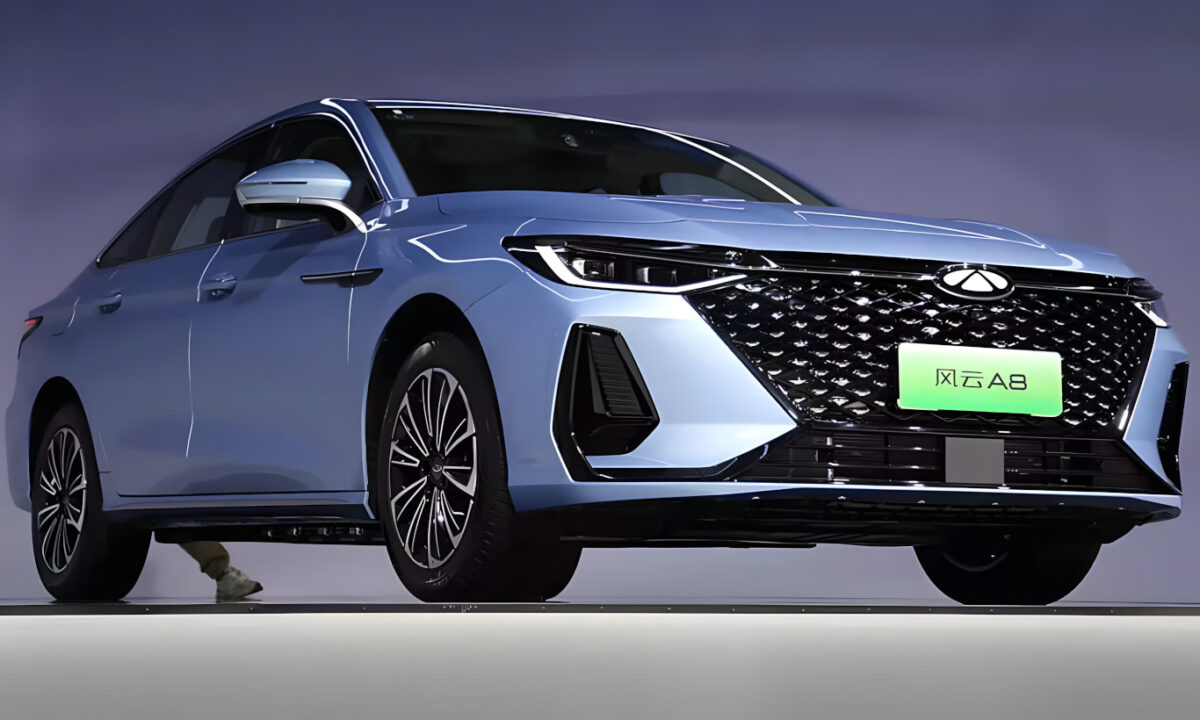 Chery Fengyun A8 [divulgação]