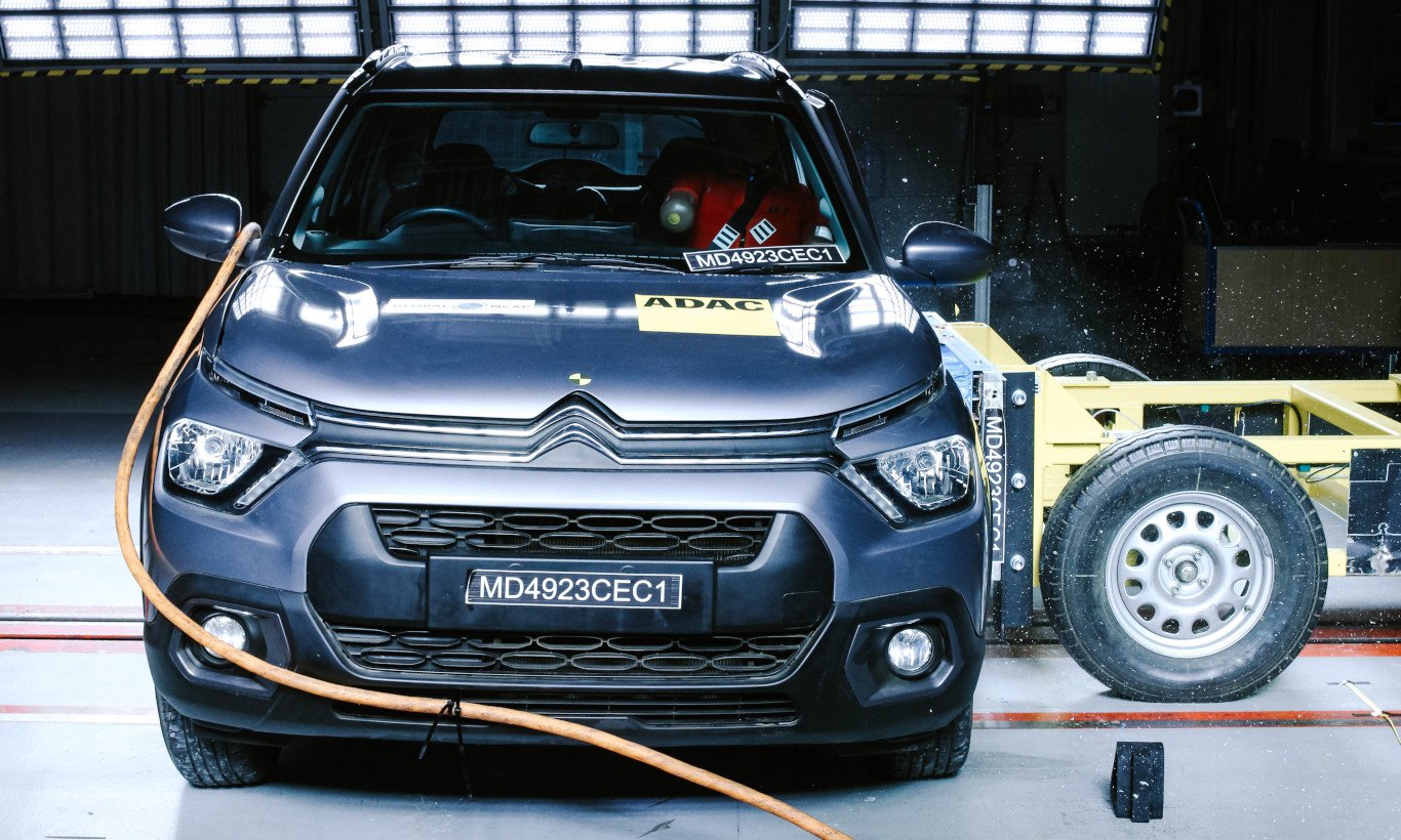 Crash test do Citroën ë-C3 indiano [divulgação]