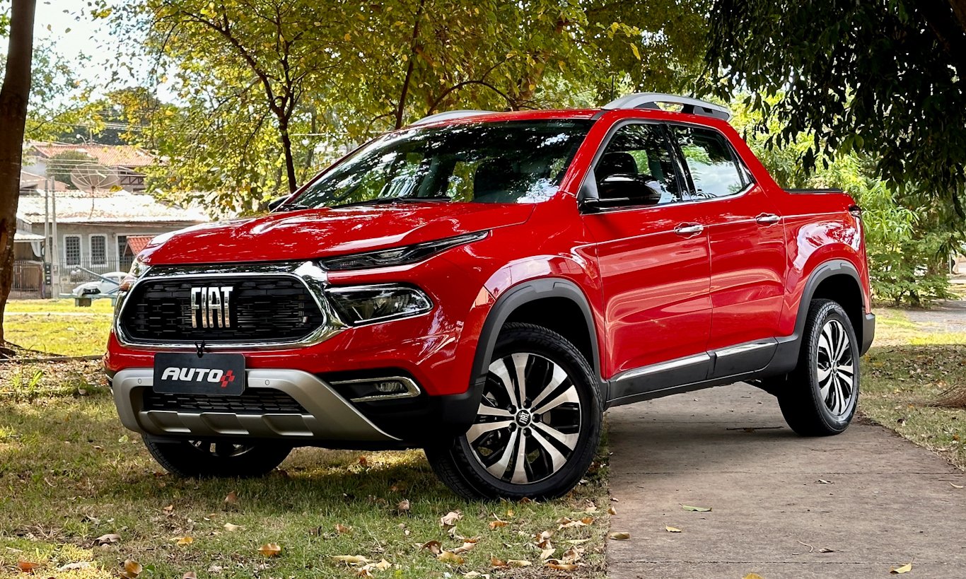 Fiat Toro Volcano diesel [Auto+ / João Brigato]