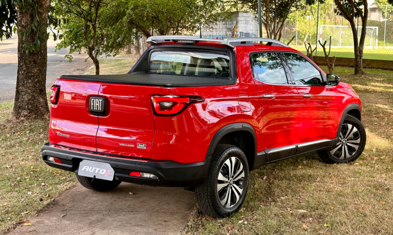 Fiat Toro Volcano diesel ainda é única | Avaliação - Auto+ TV