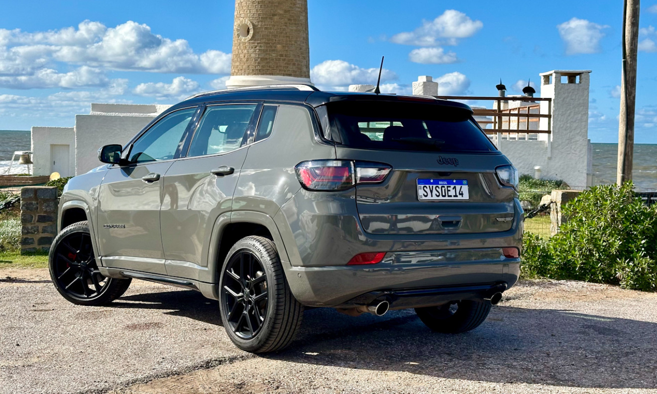 Jeep Compass Blackhawk [Auto+9 / João Brigato