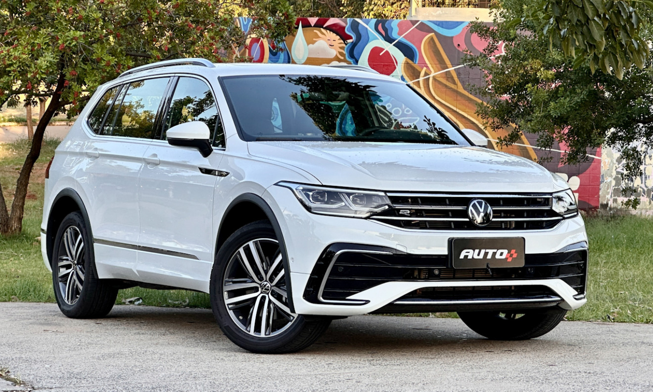 Volkswagen Tiguan R-Line [Auto+ / João Brigato]