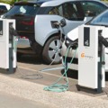 carregadores - Qual a vida útil da bateria de um carro elétrico?