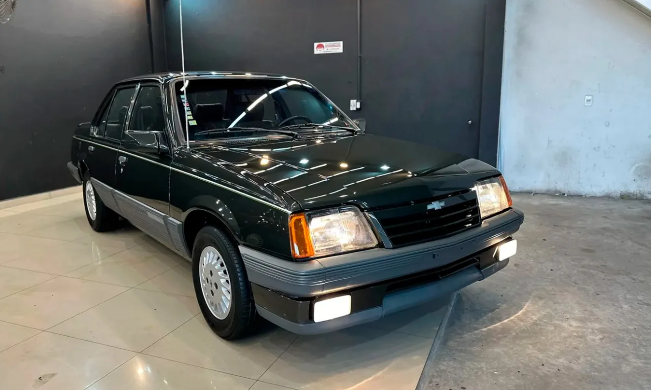 Chevrolet Monza Classic 500 EF [reprodução]