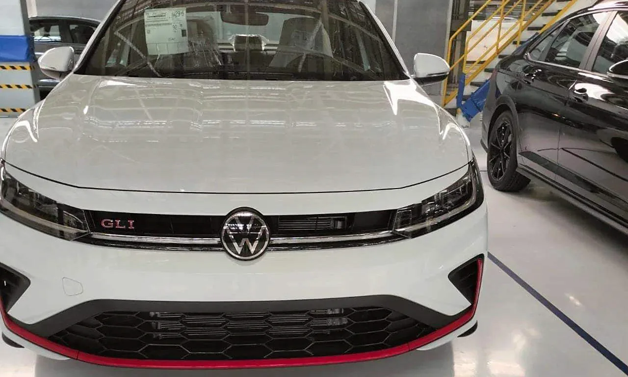 Volkswagen Jetta GLI 2025 [reprodução]