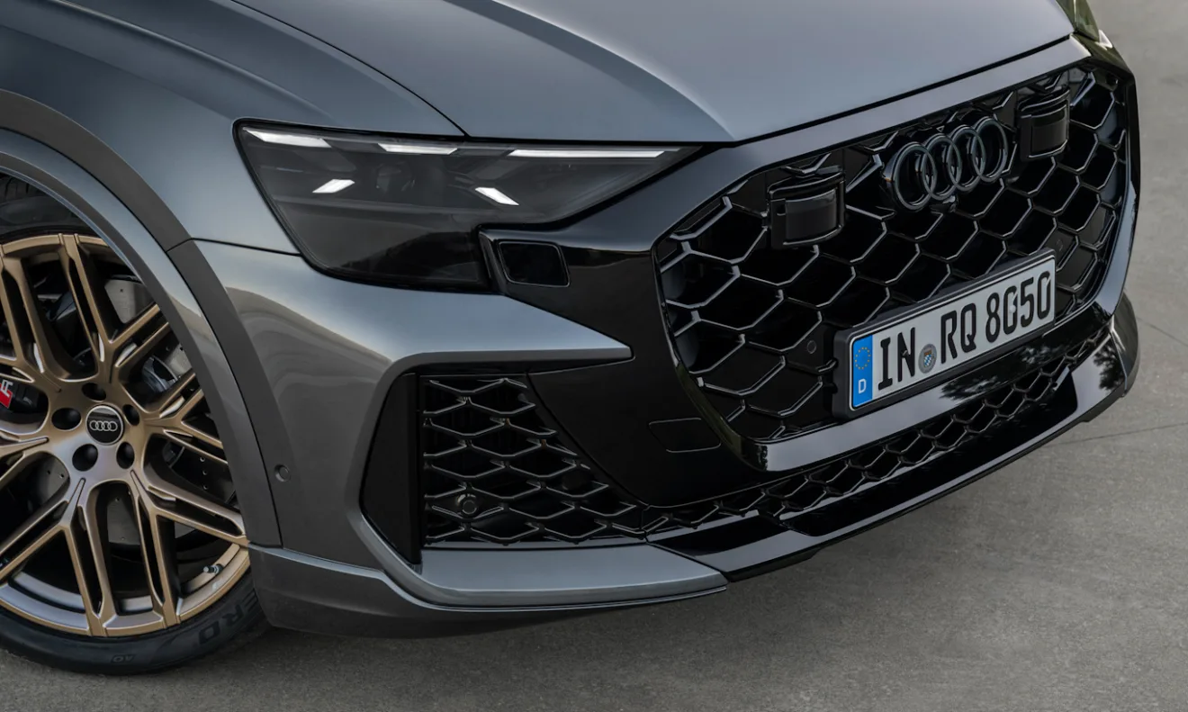 Audi RS Q8 Performance
