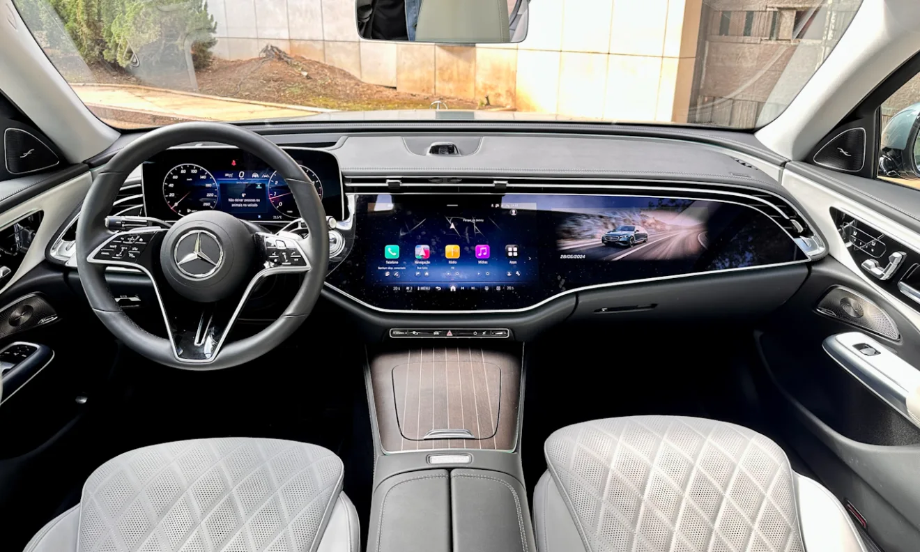 Mercedes-Benz Classe E-[Auto+ / João Brigato]