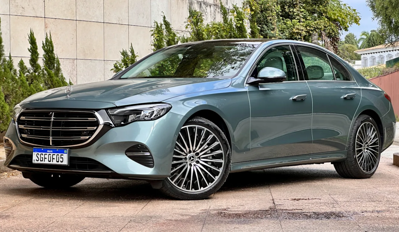 Mercedes-Benz Classe E-[Auto+ / João Brigato]