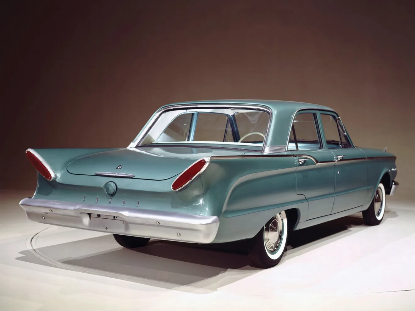 carro Mercury Comet