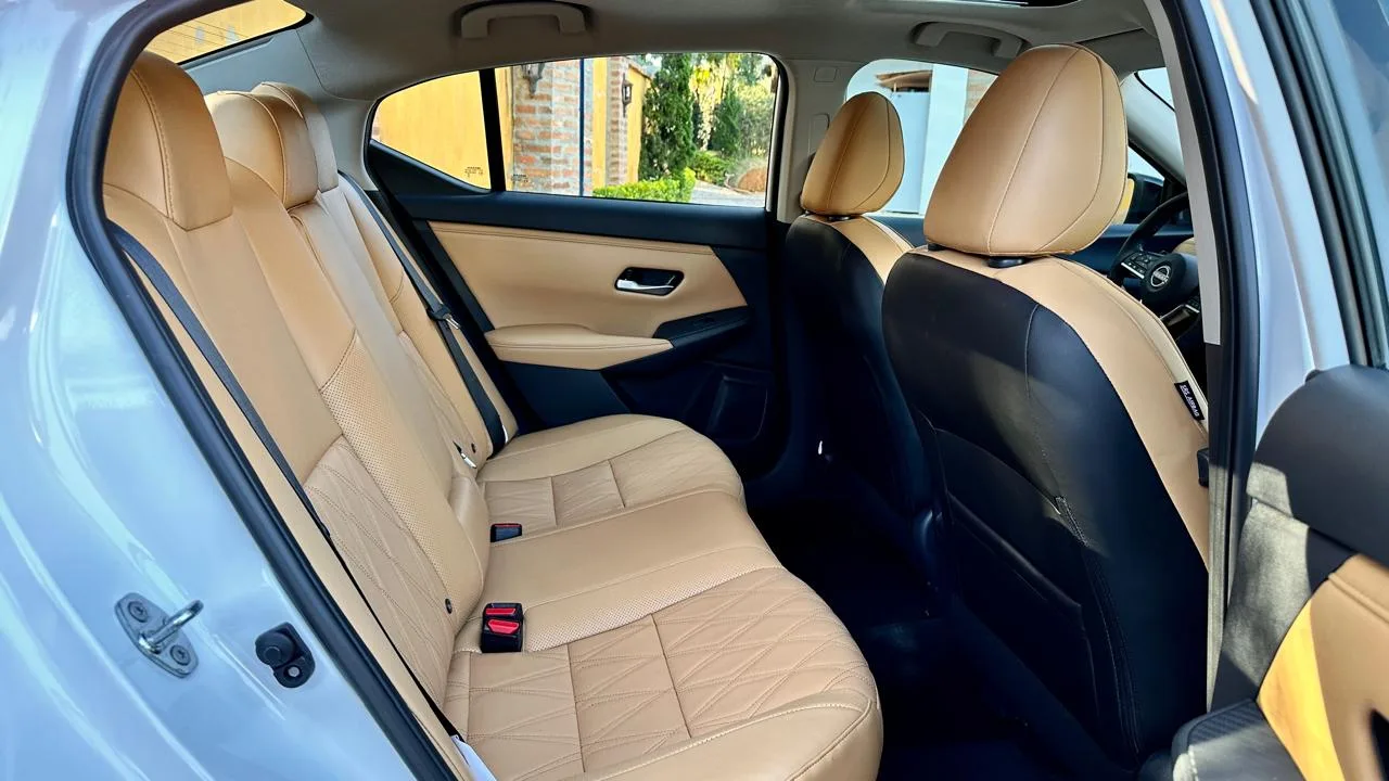 Banco traseiro Nissan Sentra 2025