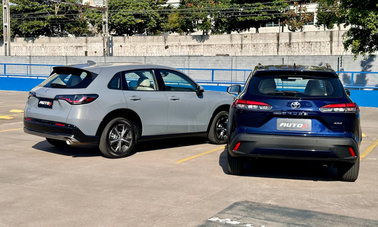 Toyota Corolla Cross XRX vs Honda ZR-V Touring [Auto+ / João Brigato]