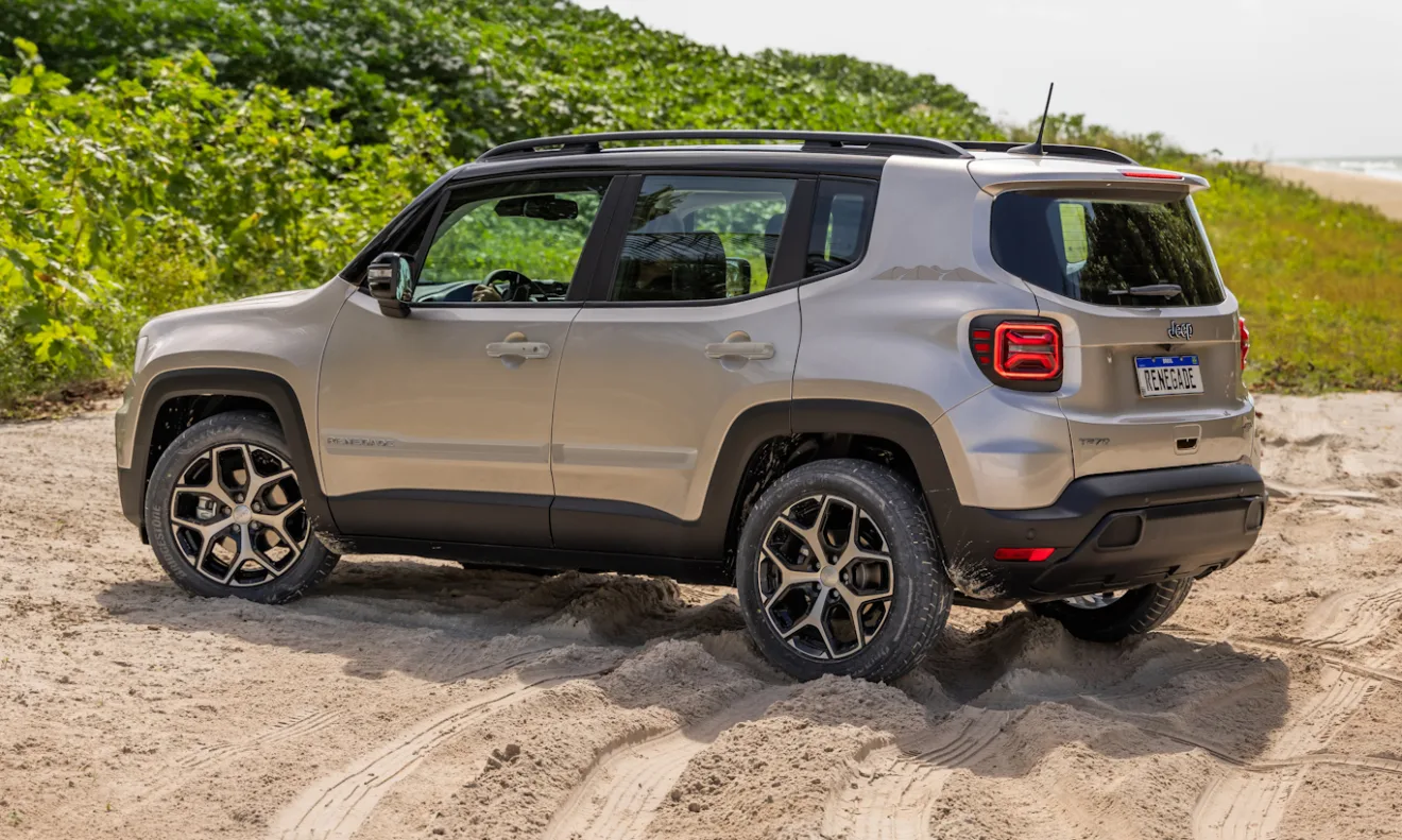 Jeep Renegade Sahara 2025 [divulgação]