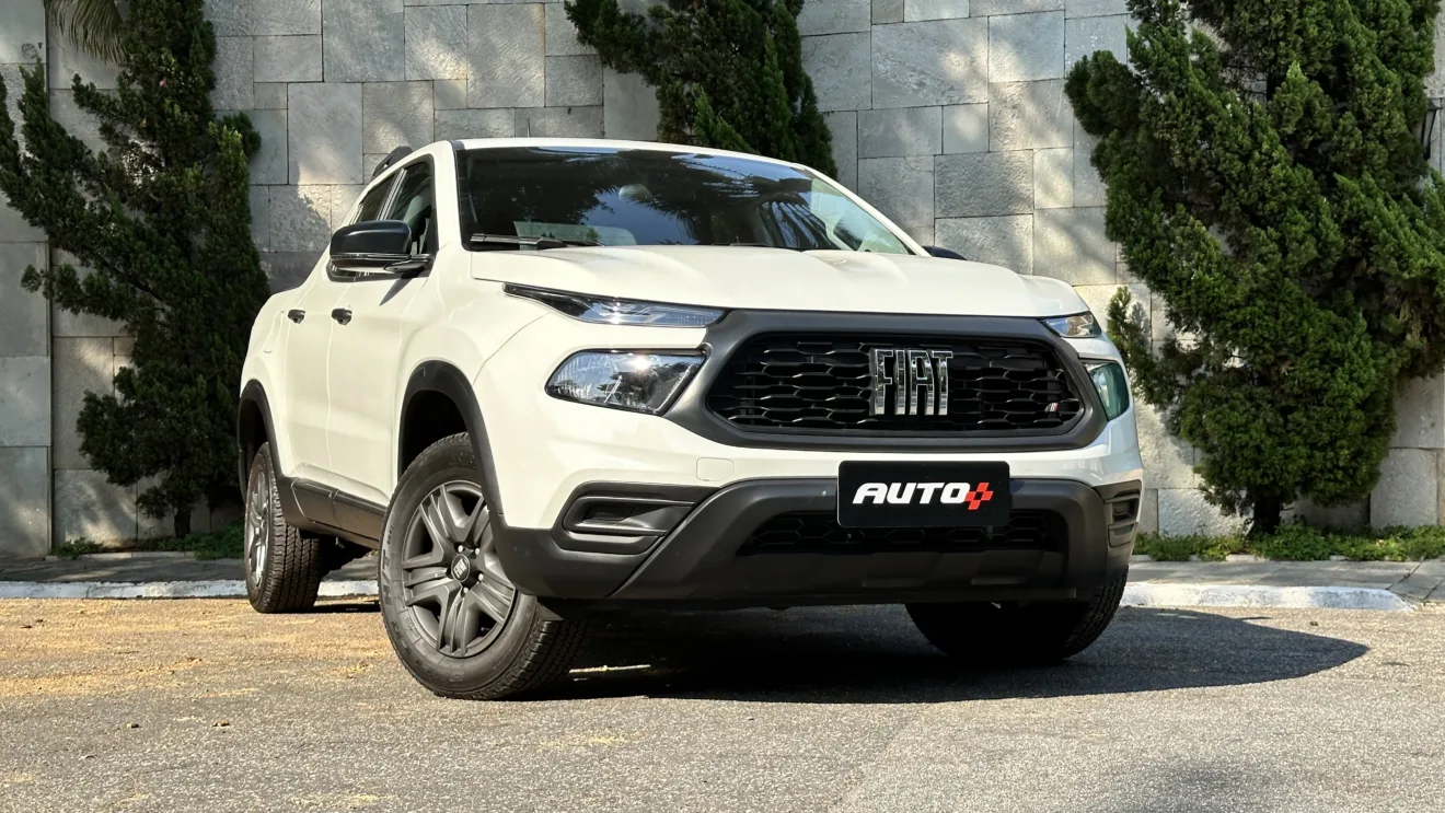 fiat toro endurance branca de frente