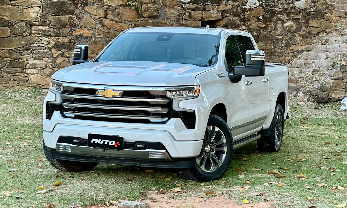 Chevrolet Silverado High Country [Auto+ / João Brigato]