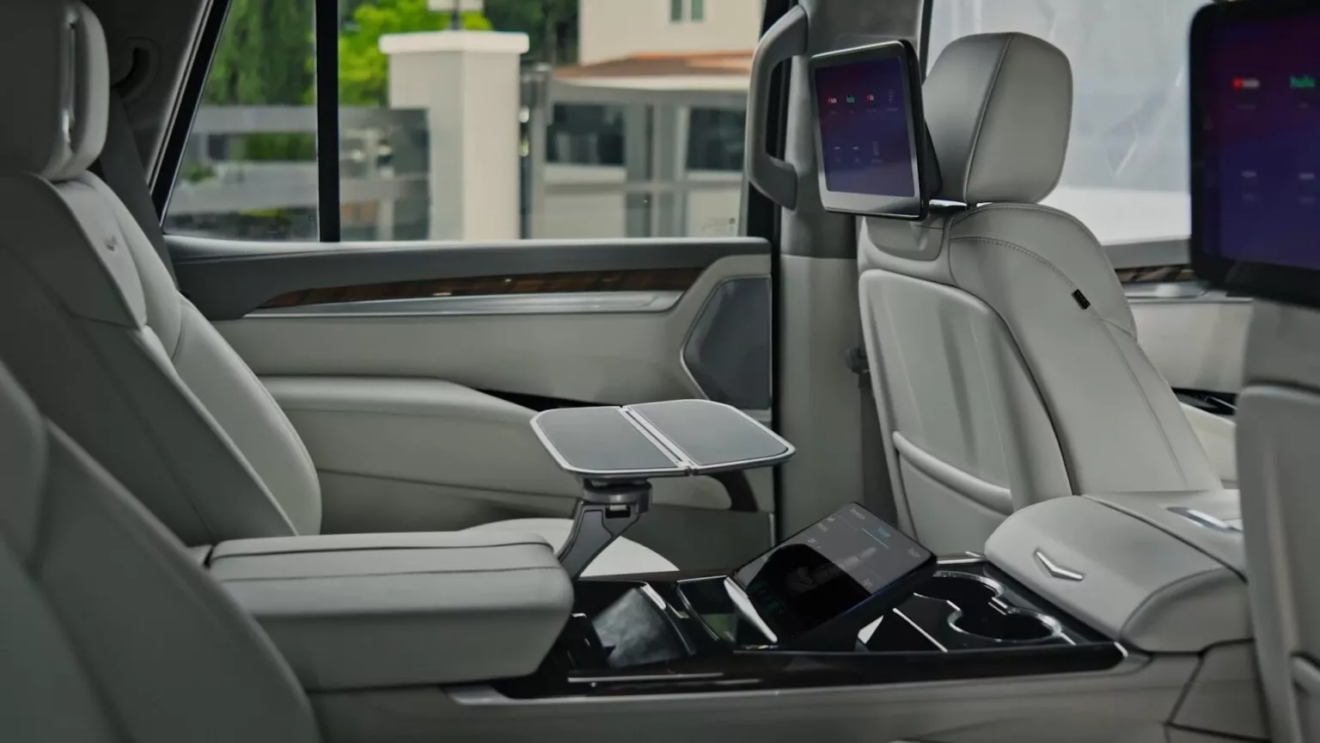 Novo Cadillac Escalade interior