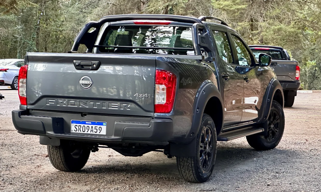 Nissan Frontier Attack [Auto+ / João Brigato